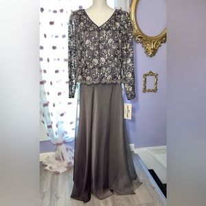 NWT Cattiva New York 2-piece Gown sz 16